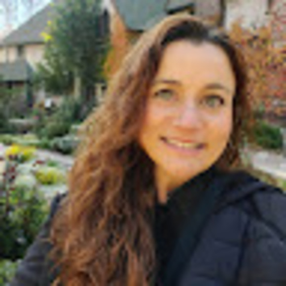 Meet your Posher, Traci - Picture 1 of 1